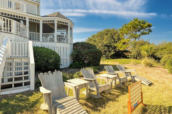 Haven by Avantstay Luxury Beachfront Home w / Pool & Gorgeous Patios