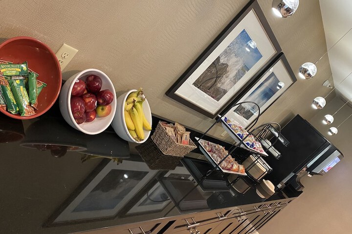 Breakfast/Coffee Service 20 of 20