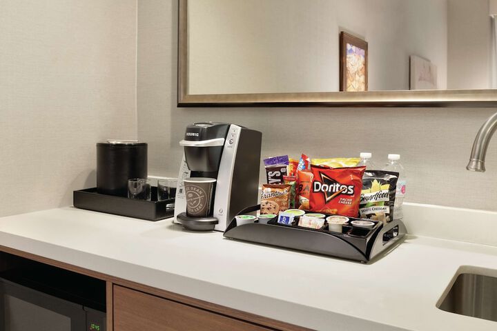 Embassy Suites by Hilton South Jordan Salt Lake City