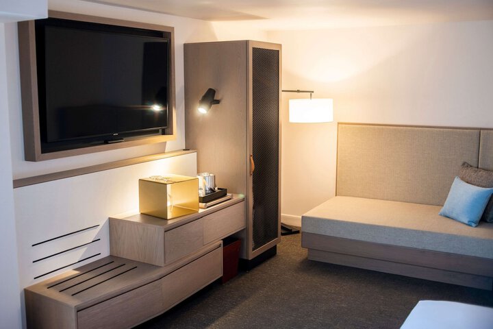 DoubleTree by Hilton St. Johns Harbourview