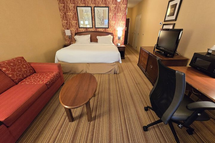 Country Inn & Suites by Radisson Convention Center