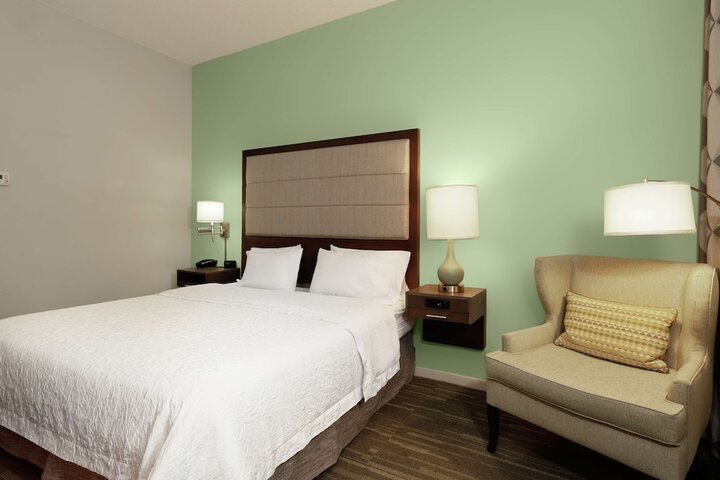 Room 21 of 31