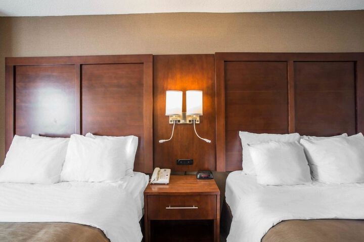 Quality Inn & Suites Boonville - Columbia