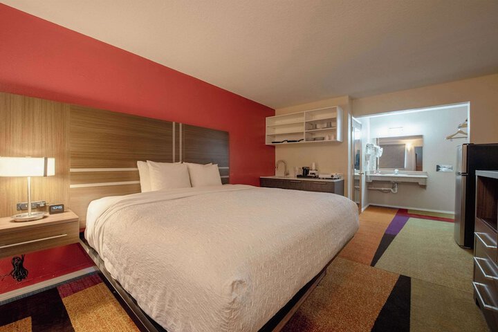 Room 44 of 52