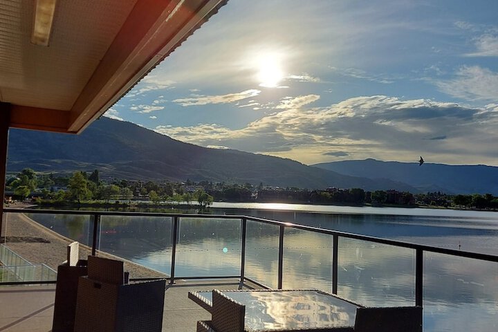 Richter Pass Beach Resort