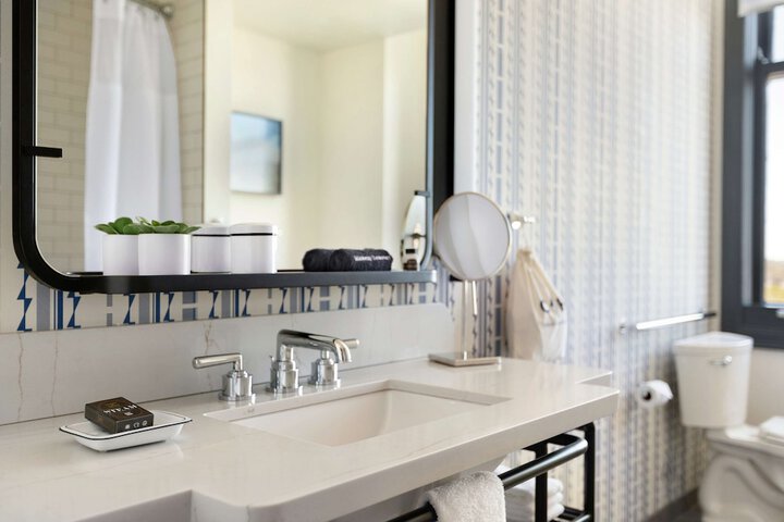 The Central Station Memphis Curio Collection by Hilton