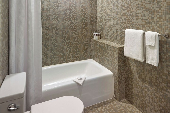 The Tremont House Galveston, a Tribute Portfolio Hotel