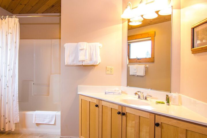 Room 32 of 56