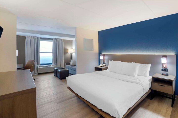 Room 20 of 31
