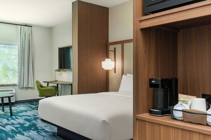 Fairfield Inn & Suites Hanford