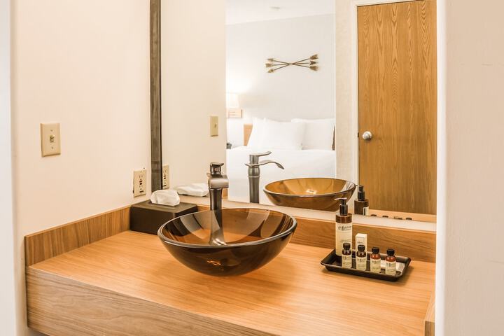 Red Sands Hotel