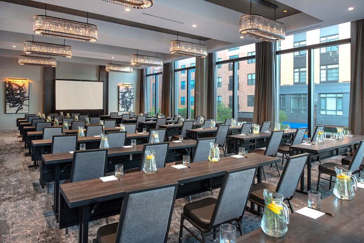 The Row Hotel at Assembly Row Autograph Collection