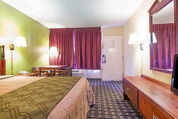 Econo Lodge