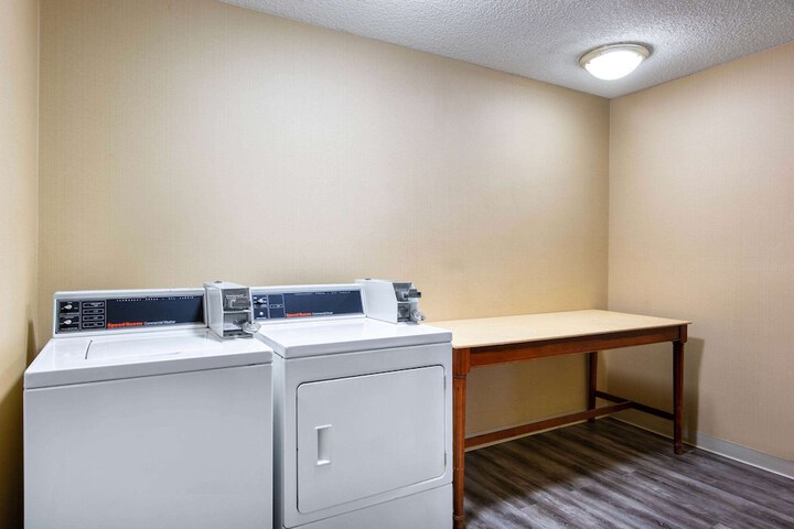 Room 31 of 42