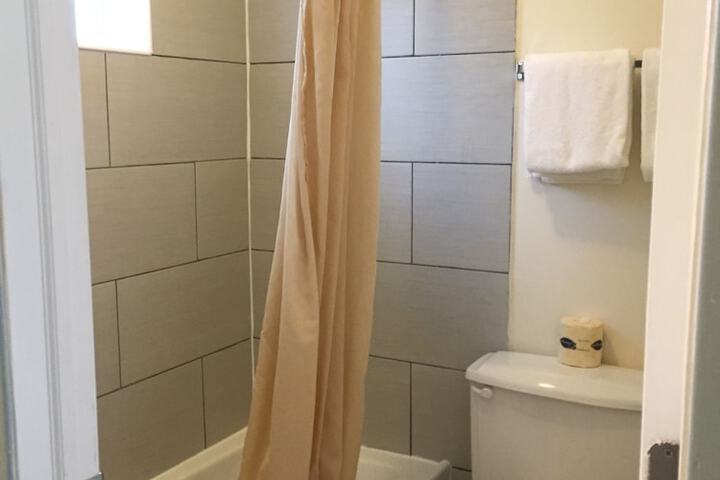 Room 52 of 56