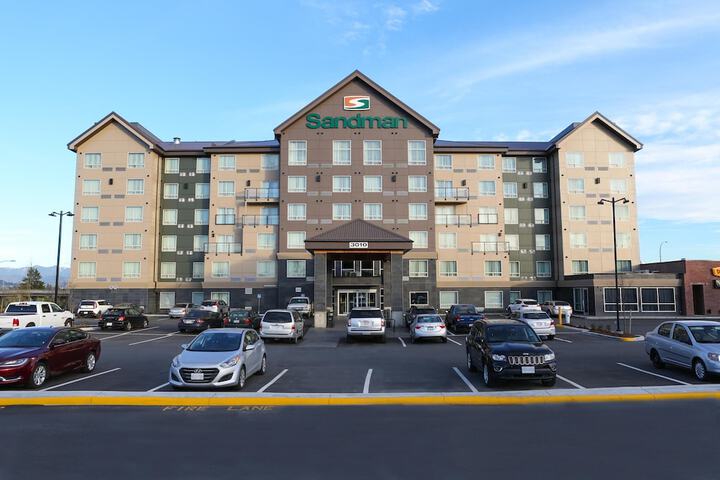 Hotel 2 of 41