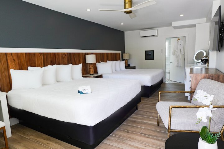 Room 34 of 54
