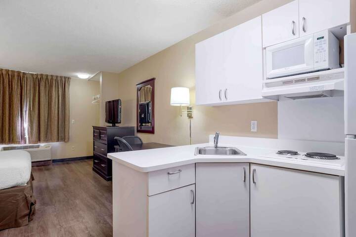 Room 15 of 23