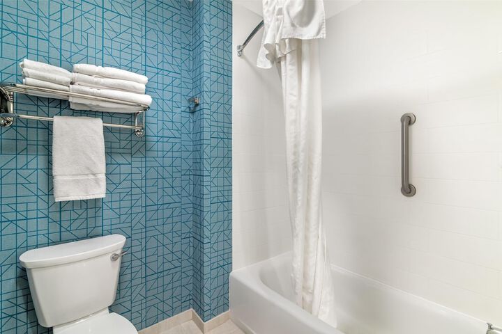 Homewood Suites by Hilton Schenectady