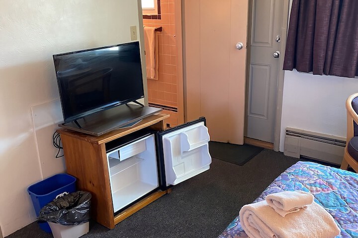 Room 60 of 75