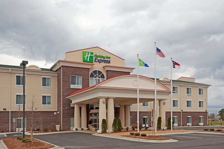 Hotel 2 of 85