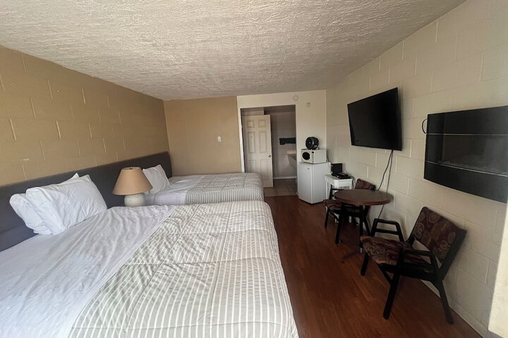 Caravan Motel