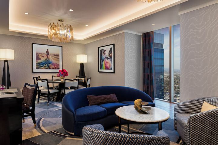 Room 70 of 182