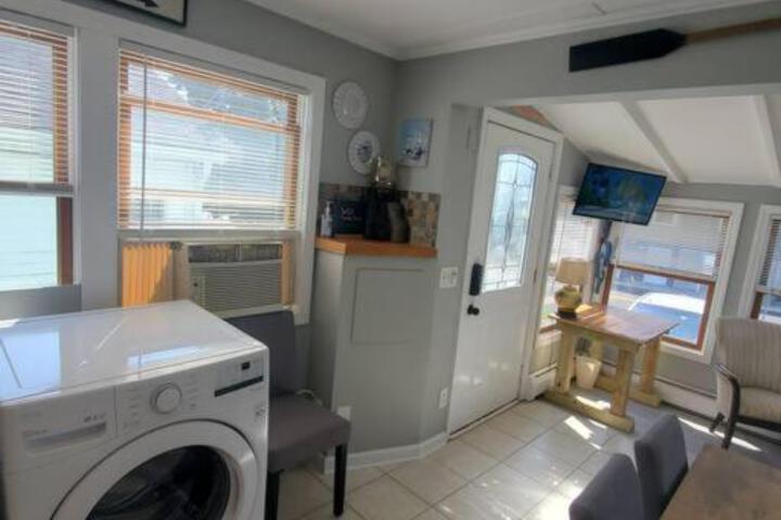 Beachy Bay Breeze Bungalow 2BR with parking and close to many amenities.