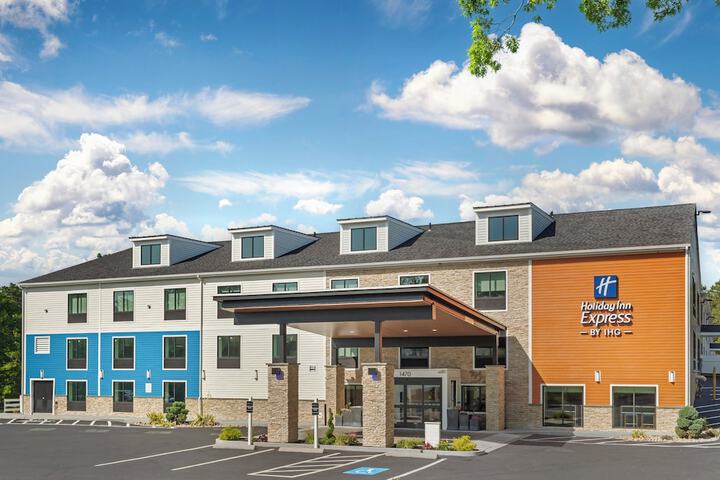 Holiday Inn Express Hyannis Cape Cod by IHG