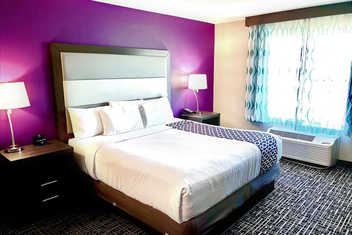 Room 42 of 55