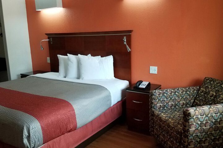 Room 42 of 67