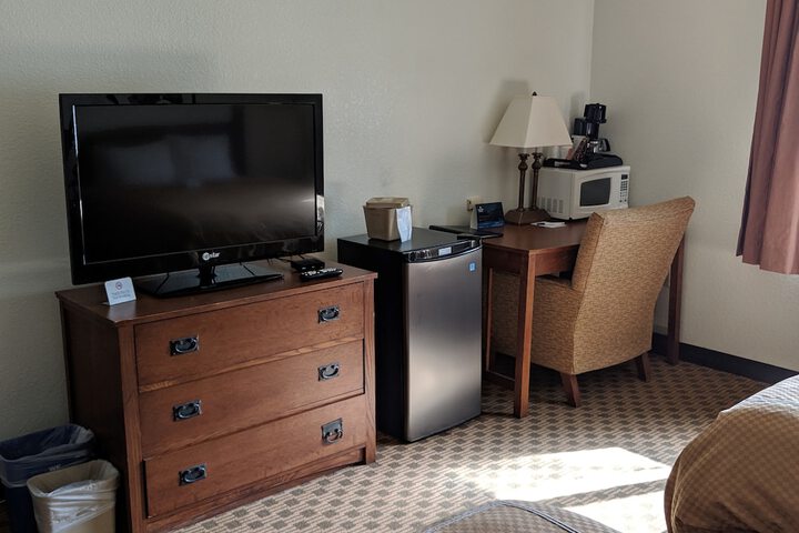 Room 19 of 36