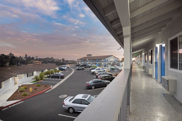 Days Inn by Wyndham Arroyo Grande / Pismo Beach