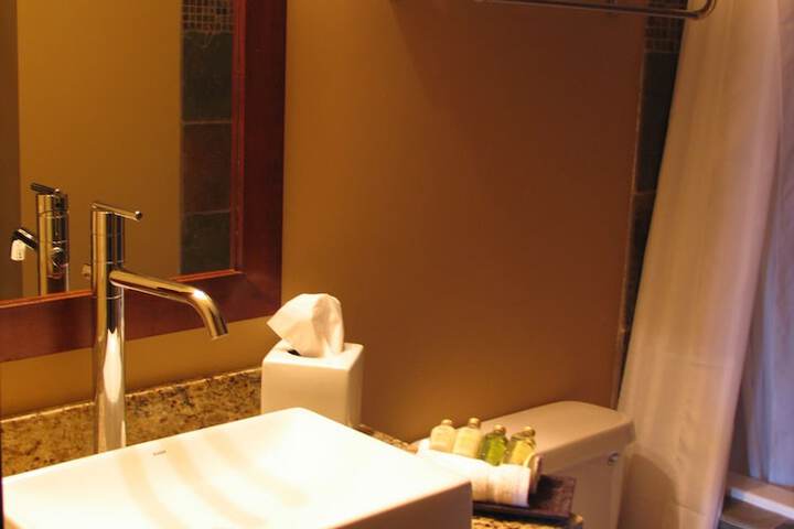 Room 12 of 44
