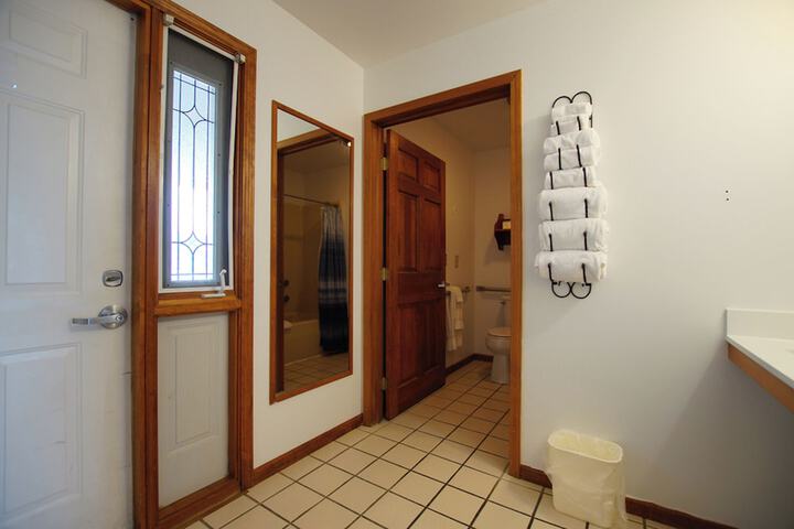 Room 111 of 219
