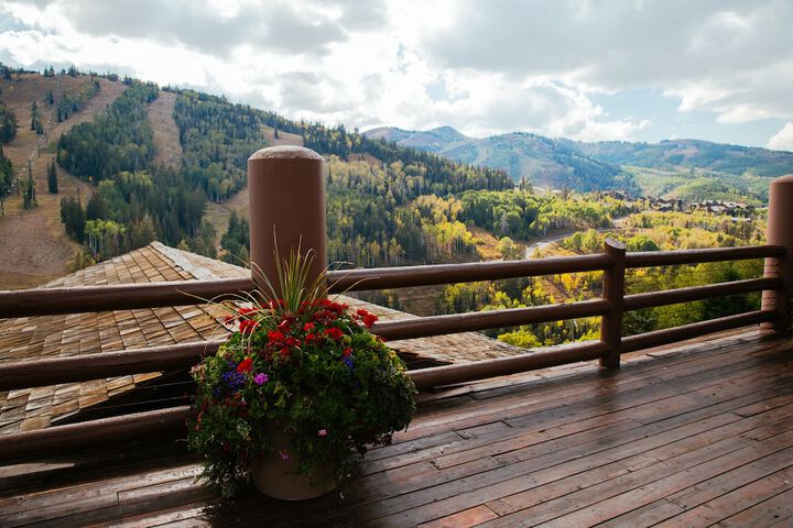 Stein Eriksen Lodge