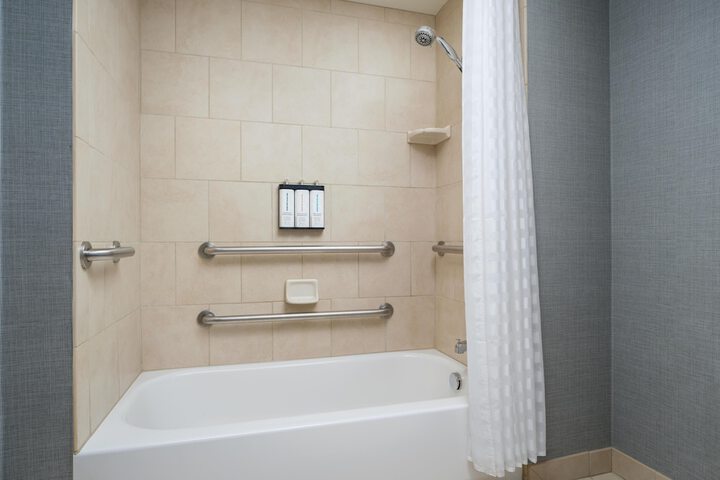 Hyatt Place Grand Rapids-South
