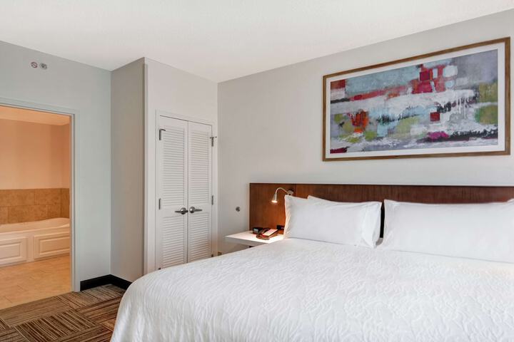 Room 18 of 49