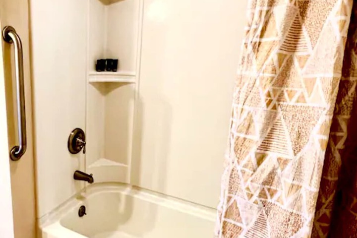 Room 68 of 155