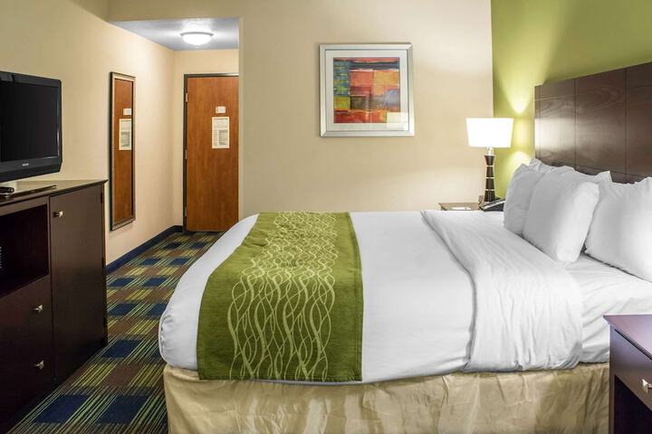 Room 12 of 23