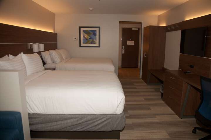 Holiday Inn Express & Suites Decatur by IHG