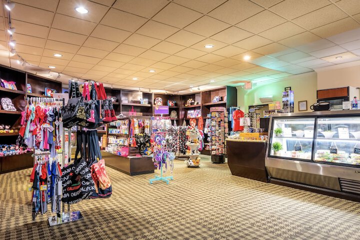 Gift Shop 84 of 93