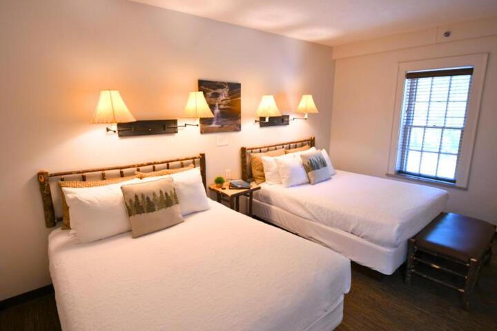 Turkey Run Inn & Cabins