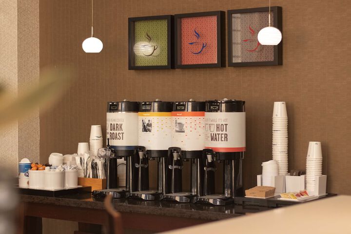 Breakfast/Coffee Service 18 of 24