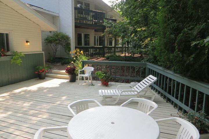 Terrace/Patio 30 of 34
