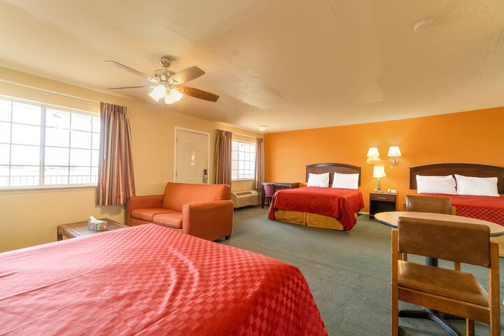 Stamford Inn