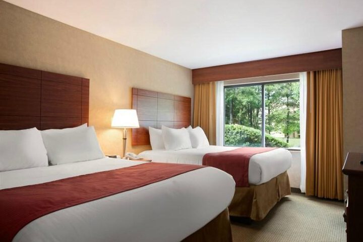 Ramada by Wyndham Toms River
