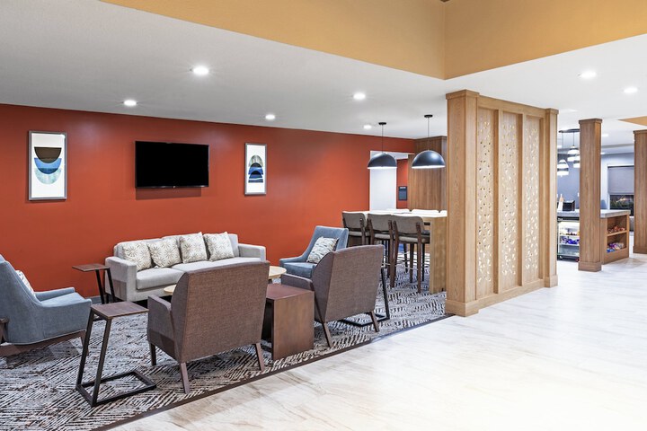 Hotel 6 of 57