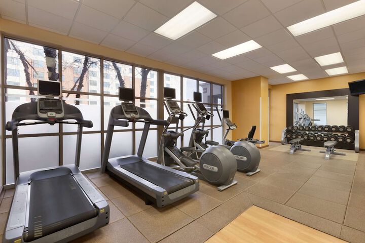 Embassy Suites by Hilton Newark Wilmington South
