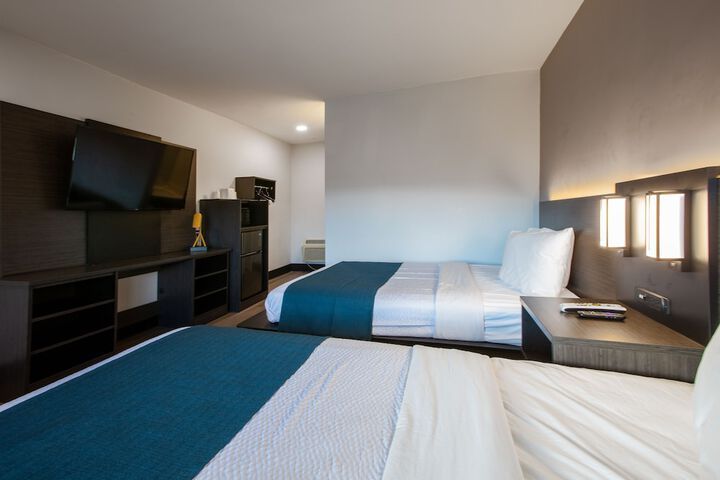 Room 15 of 31
